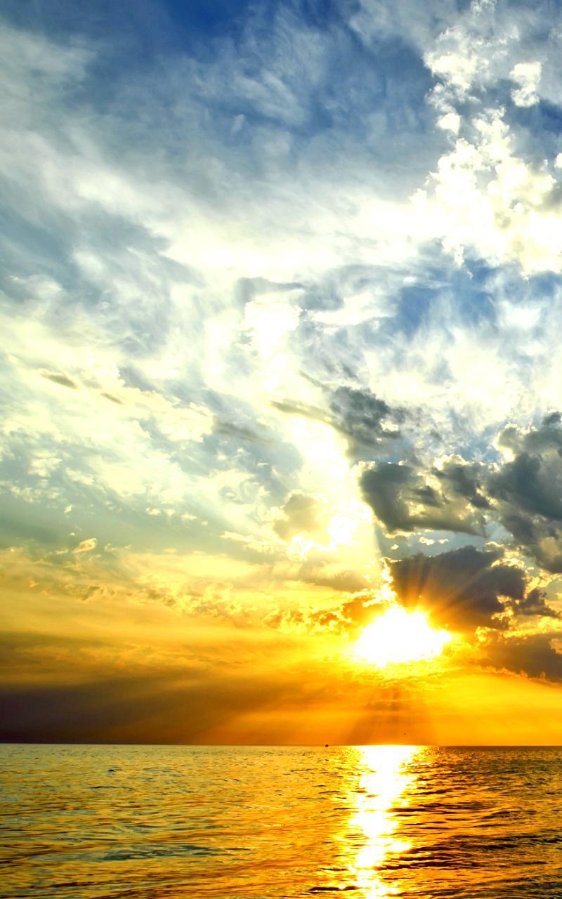 Beautiful Sky Live Wallpaper